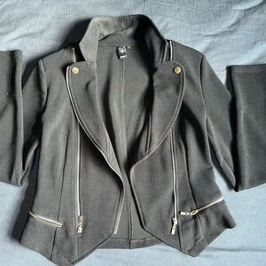 Stylish Black Women's Jacket